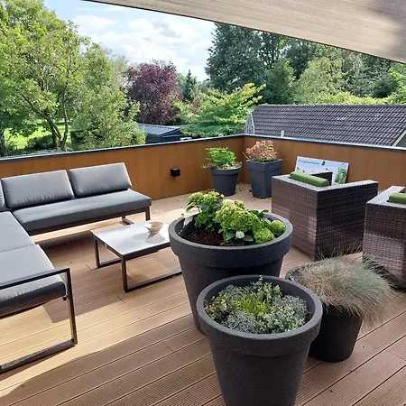 Vierlingsbeek, En Tuin-chalets Frühstückspension *