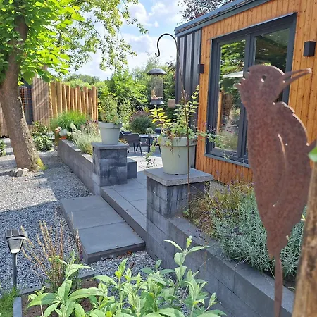 Vierlingsbeek, En Tuin-chalets Bed & Breakfast 3*
