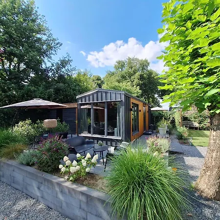 Vierlingsbeek, En Tuin-chalets Vierlingsbeek