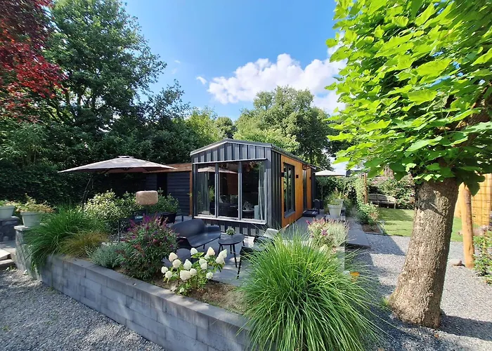 Vierlingsbeek, En Tuin-chalets Vierlingsbeek