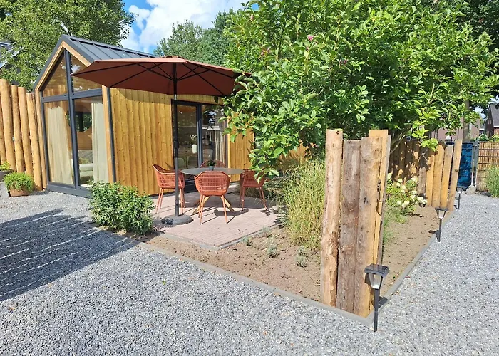 Vierlingsbeek, En Tuin-chalets Bed and Breakfast