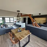 Vierlingsbeek, En Tuin-chalets לינה וארוחת בוקר 3*