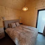 Vierlingsbeek, En Tuin-chalets לינה וארוחת בוקר 3*
