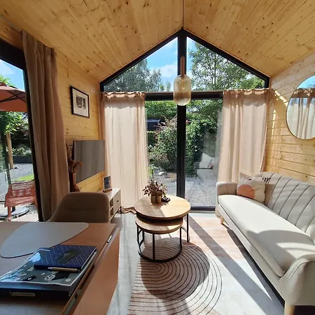 ベッド・アンド・ブレックファスト Vierlingsbeek, En Tuin-chalets Vierlingsbeek